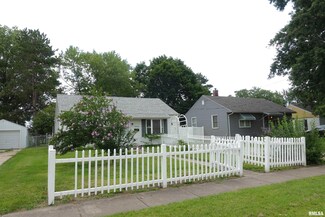 1459 S Seminary St, Galesburg, IL 61401