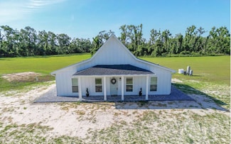 5561 Pine Crest Rd, Live Oak, FL 32060