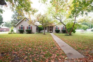 1002 S 13th St, Goshen, IN 46526
