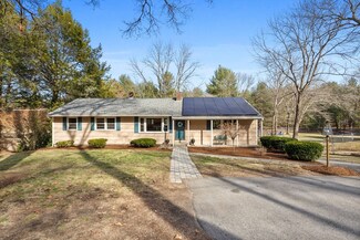 96 Andover St, Andover, MA 01810