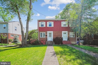 2001 Rollins Dr, Alexandria, VA 22307