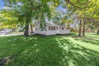 2308 Madonna Ave, Joliet, IL 60436