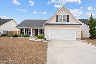 451 Putnam Dr, Wilmington, NC 28411