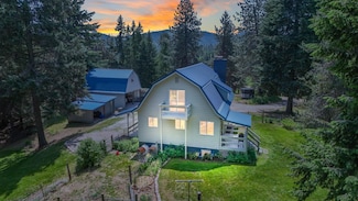 882 Diamond Creek Rd, Newport, WA 99156