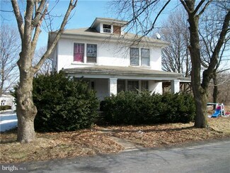 509 Fairview St, East Greenville, PA 18041