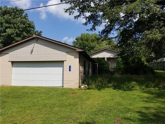 152 State St, Derry, PA 15627