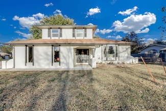 854 N Beaver Trail Rd, Derby, KS 67037