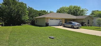 209 Trailridge Dr, Corsicana, TX 75110