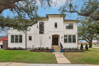 4145 Glenshire St, Houston, TX 77025