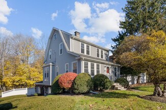 53 Montvale Ave, Stoneham, MA 02180