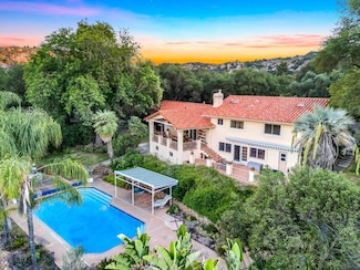 2415 Duraznitos Place, Ramona, CA 92065