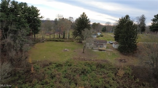 782 Hill St, Coshocton, OH 43812