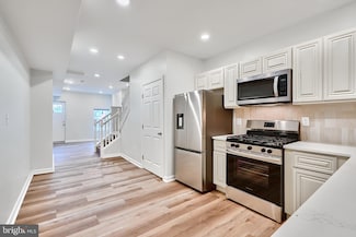 1341 Sargeant St, Baltimore, MD 21223