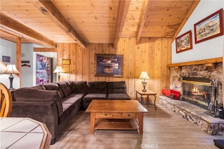 41935 Switzerland Dr Unit 104, Big Bear Lake, CA 92315