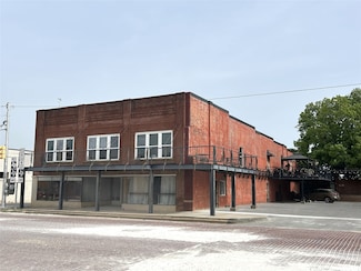 301 E Criner St Unit E, Grandview, TX 76050