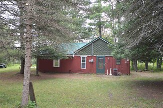 3829 Sommer Ln, East Jordan, MI 49727