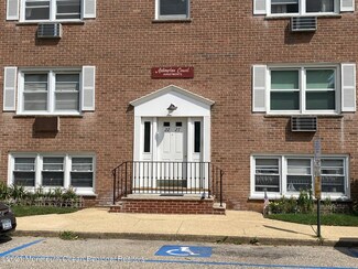 23 Arlington Ct, Neptune Township, NJ 07756