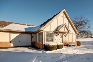 1686 Willow Circle Dr, Crest Hill, IL 60403