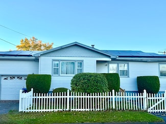 265 Tuthill St, West Haven, CT 06516