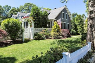 12 South St, Marion, MA 02738