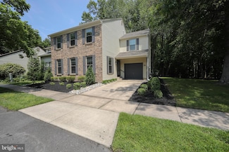 36 Bretshire Ct, Medford, NJ 08055