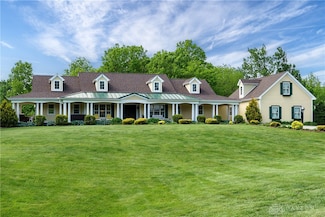 401 Wilkerson Ln, Waynesville, OH 45068