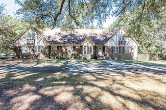 199 Pineridge Dr, Leesburg, GA 31763