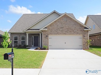 123 Pembridge Ln, Madison, AL 35756