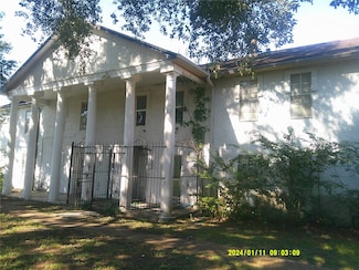 12411 W Village Dr Unit D, Houston, TX 77039