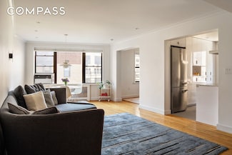 30 E 9th St Unit 6KK, New York, NY 10003