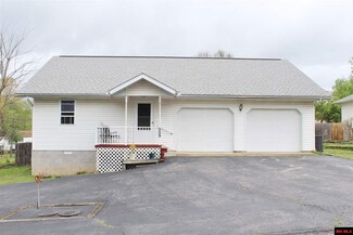 509 Winchester St, Flippin, AR 72634