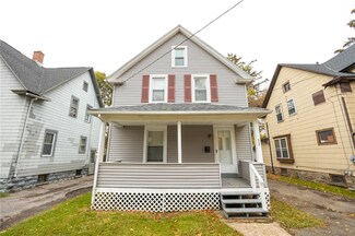 32 Prescott St, Rochester, NY 14611