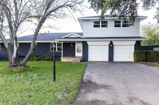937 Bayport Dr, Lancaster, TX 75134