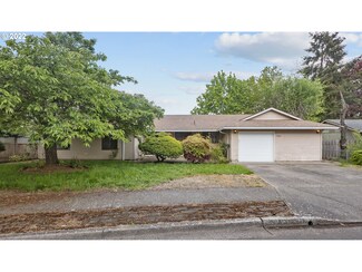 9693 SW Arikara Dr, Tualatin, OR 97062