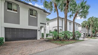 2704 Treasure Cove Cir, Fort Lauderdale, FL 33312