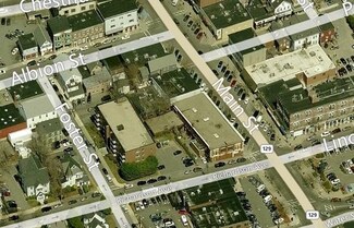 10 Foster St Unit 406, Wakefield, MA 01880