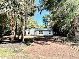 249 Citra St, de Leon Springs, FL 32130