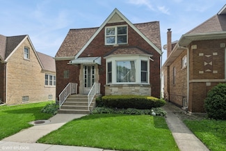6321 N Merrimac Ave, Chicago, IL 60646