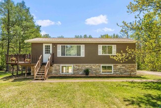 5162 W Arrowhead Rd, Hermantown, MN 55811