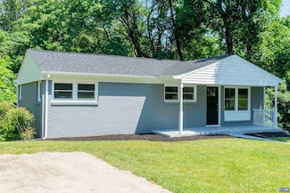 395 Berry St, Orange, VA 22960