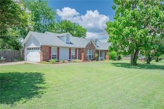 161 Juniper Dr, Greenwood, AR 72936