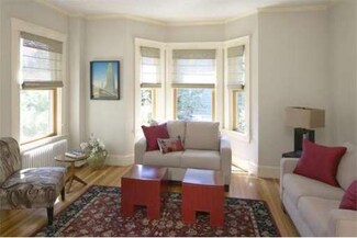 384 Prospect St Unit 2, Cambridge, MA 02139