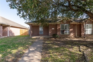 914 Willow Pond St, College Station, TX 77845