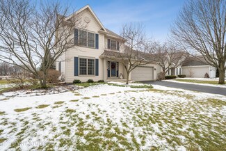 415 Hickory St, North Aurora, IL 60542
