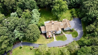 30 Soundview Farm, Weston, CT 06883