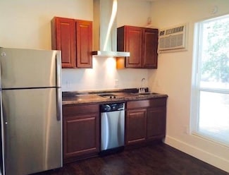 1810 Newton St Unit C, Austin, TX 78704