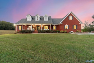 853 Ellis Rd, Boaz, AL 35957