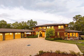 835 Westridge Dr, Portola Valley, CA 94028