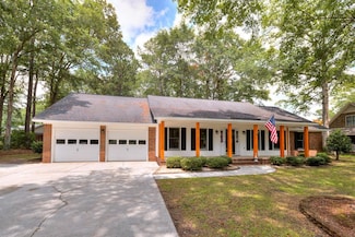 2165 Avalon Dr, Sumter, SC 29154