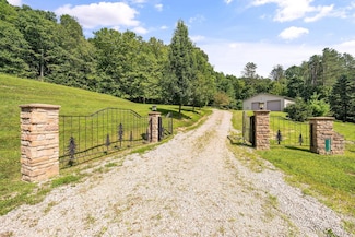 11310 Riley Chapel Rd, Danville, OH 43014